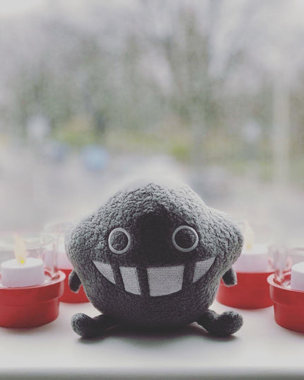 Dustykid small plushie - Smile - CuteStuff.nl